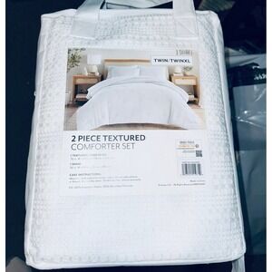 Ienjoy Home Waffle Textured 2-Piece Comforter Set, Twin/Twin Xl - White